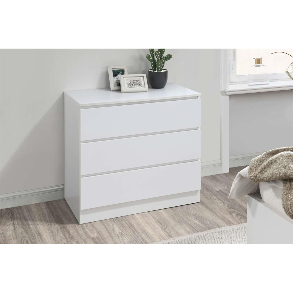 White Chest of 3 Drawers Birlea Oslo Scandia Retro