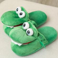 Girls Winter Cartoon Frog Slippers Women Plush Indoor Furry Slide Shoes Concise Lady Green Slippers