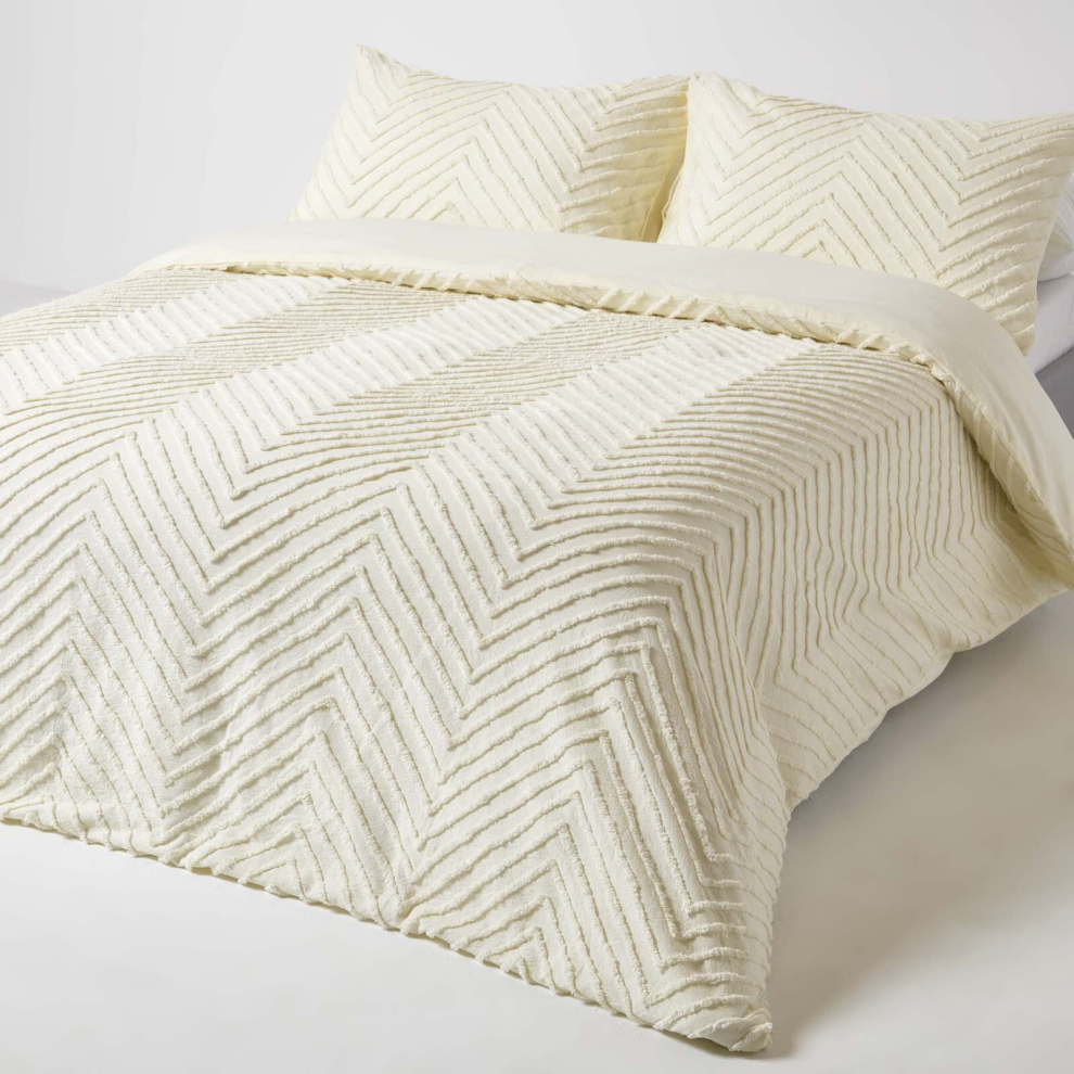 Homescapes (Double, Off ) Chevron Cotton Tufted Duvet Cover Set White
