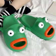 Funny Frog Slippers Man Ins Beach Sandals Slippers Womens Summer Slippers Outside Home Flip Flops Thick Sole Slides