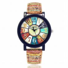 matching Watches for Women Casual Vintage Quartz Watch Female Rome Wood grain Leather Wristwatches Relogio Masculino