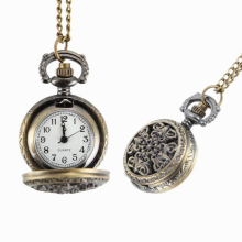Newly Vintage Women Pocket Watch Alloy Retro Hollow Out Flowers Pendant Clock Sweater Necklace Chain Watches Lady Gift