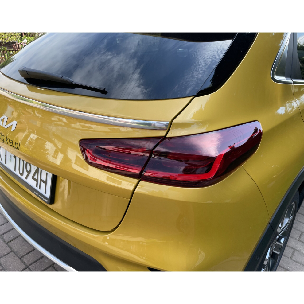 Kia Xceed - Chrome Trunk Trim - Tailgate Accent - Premium Car Rear Detail - Shine Enhancer . 4134631671516