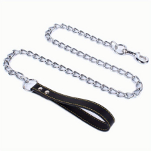 Durable Metal Dog Leash with Comfortable Padded Handle for Effective Training and Control