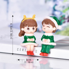 2pcs Christmas Sitting Couple Hand Dolls Micro landscape DIY Crystal Ball Decorations Accessories Car mounted Desktop Small Ornaments Cake Ornaments