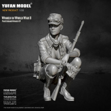1/35 Yufan Resin Model Tank soldier beauty self-assembled YFWW-2067-4