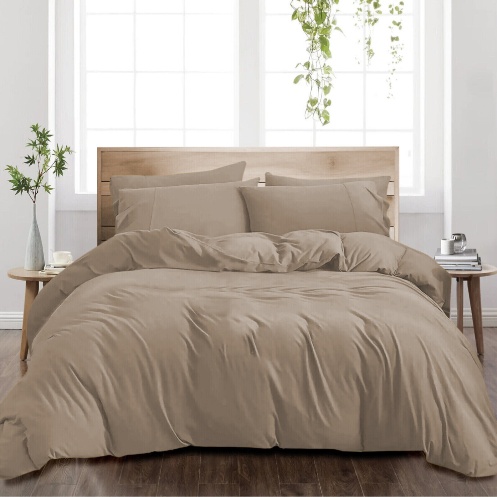 (Beige, Super King: 260 x 220 cm) Plain Duvet Quilt Cover Bedding Set & Pillowcases Pair