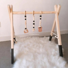 Nordic Style Cartoon Solid Wood Baby Kids Ftness Rack Children Room Decoration