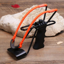 Outdoor Handhold High Random Strong Outdoor Heavy Slingshot Catapult Rubber Band Metal With Wrist Rest
