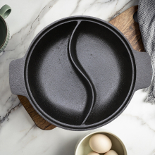 Two-Flavor Soup Hot Pot Cast Iron Cooking Pot with Divider Non-Stick Hot Pot