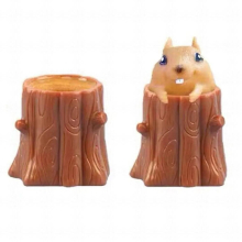 Squeeze Rubber Squirrel Cup Childrens Toy Evil Decompression Tree Stump Oak Telescopic Pen Holder Game