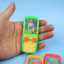 Funny Water Lasso Ring Game Toy Mobile Phone Shape Water Ferrule Game Kids Children Classic Toys DS29