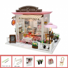 Doll House Toys for Children Furniture Dollhouses Wooden Assembly Dollhouse casa Christmas Year C007