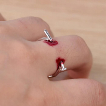 Unique Personality Nail Ring Halloween Pretend To Bleed Joke Prank Toys Creative Open Ring