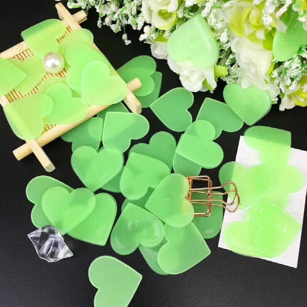 40Pcs/Set Luminous Stickers Heart Shape Fluorescent Glow In The Stickers Toys For Children Room Wall Decorations Dark