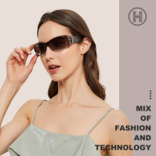 Ladies Polarized Sunglasses With Rhinestones