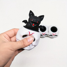 Fidget Toys For Adults Halloween Skull Bat Squish Tricky Funny Toys Prank Halloween Gift