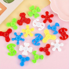 8pcs Decompression Fidget Spinner Toy Creative Finger Spinner Plastic Mini Toy Decompression Small Toy