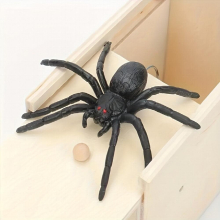 1pc Wooden Spider Prank Box Handcrafted Joke Box Perfect For People Halloween Christmas Gift Thank You
