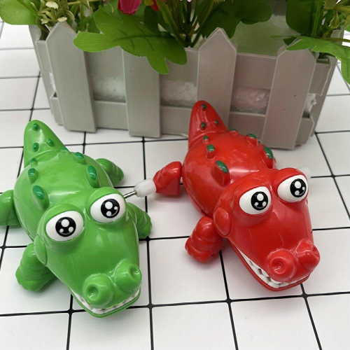 1Pc Chain Up Clockwork Crocodile Small Toy 2