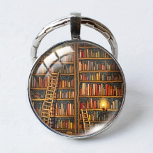 1pc And Library Keychain Toy Christmas Halloween Gift For Boys Girls Birthday Gift For Girlfriend Wife Mother Kids Friends Present