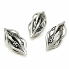 7pcs Metal Cutout Hollow Polyhedral Dices Creative Craft Decoration Holiday Party Role play Dices Suitable For Collection And Giving Graduation Gift