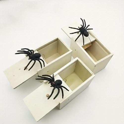 Creative Spider Fright Thrill Wooden Box Spoof Creative Prank Toy Gift 1