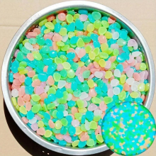 100pcs bag Light Luminous Glowing Stones Glow In The Dark Rocks Multicolor Glow Stone Glow Fish Tank Pebbles For Gardens Home Decor