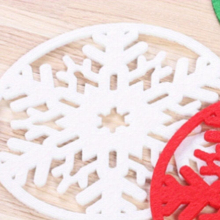 Christmas Decoration Supplies Restaurant Special Snowflake Christmas Coaster Felt Non woven Heat insulating Coaster
