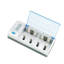 4 Slot Battery Charger for AA & AAA & C / D Size Battery