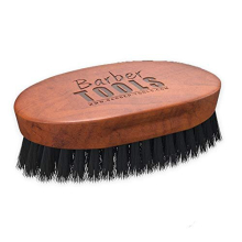 Beard and mustache brush. Made with beech wood and 100% wild boar bristle. It is ideal for the use of oil, balm, wax and all beard care.