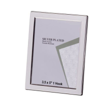 3.5 x 5-inch Silver Flat Edge Single Photo Frame with 1 Hook Stands Both Ways - (3.5 x 5-inch)
