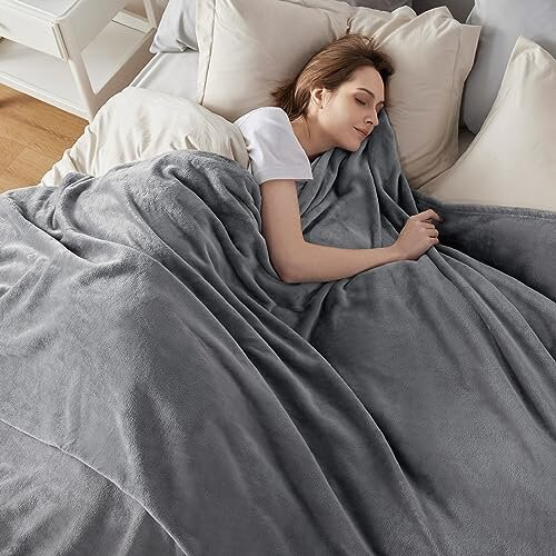 Fleece Blanket Queen Size - Versatile Blanket for Bed Fluffy Soft Large Throw, Silver Grey, 220x240cm 1
