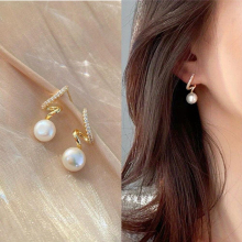South Korea East Gate Niche Twist Rhinestone Encrusted Pearl Earrings Tie in Earrings Female