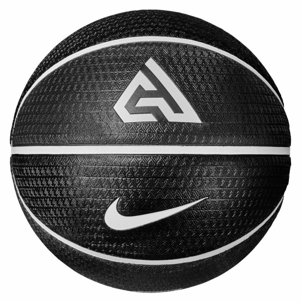 (7) Nike Playground 2.0 Giannis Basketball