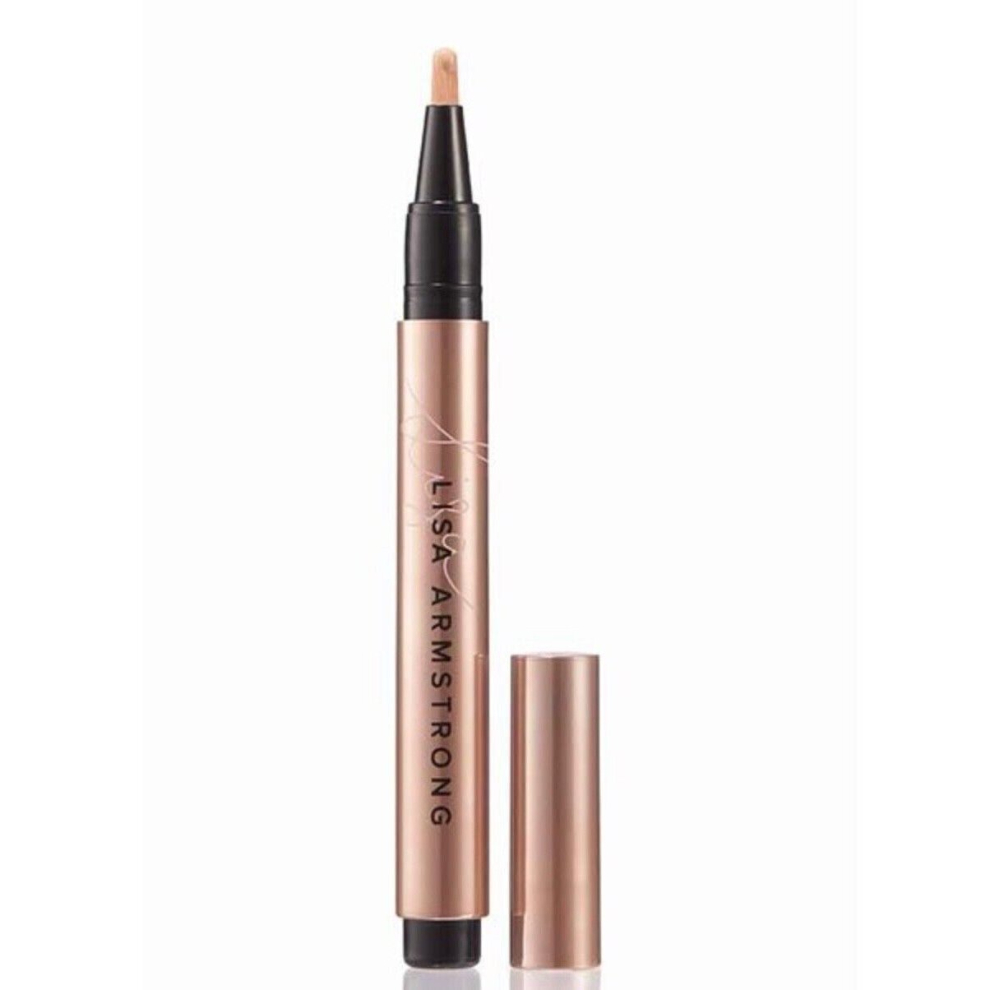 Avon Lisa Armstrong Light Me Up Concealer #4