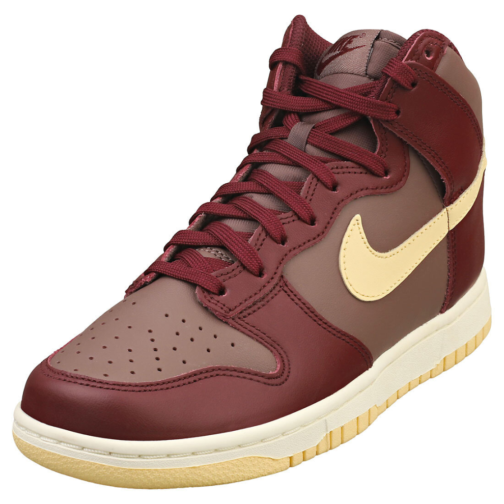 (7.5) Nike Dunk High Womens Fashion Trainers in Plum