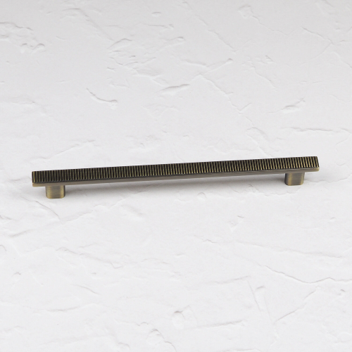 (192mm Handle	) Antique Brushed Brass Ribbed Matt Bar Cup Knob