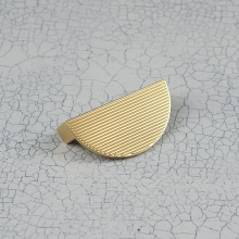 (64mm Ribbed Moon	) Satin Brushed Brass Ribbed Matt Bar Cup Moon Knob