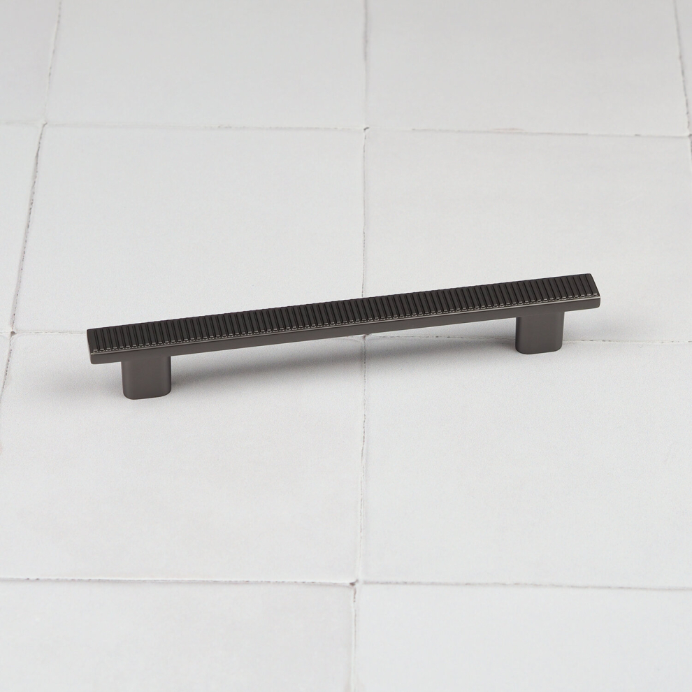 (128Mm Handle ) Anthracite Dark Grey Ribbed Matt Bar Cup Handles 5060796709933