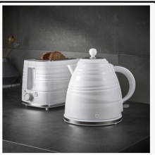 Swan Symphony Kettle & 2-Slice Toaster Set (White)