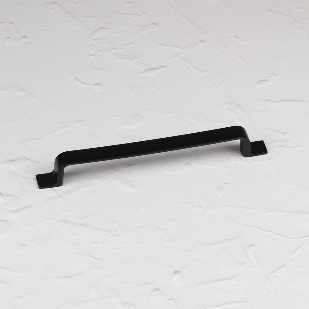 (160Mm Handle) Matt Black Cupboard Handles Strap 128Mm 160Mm 5060796708455