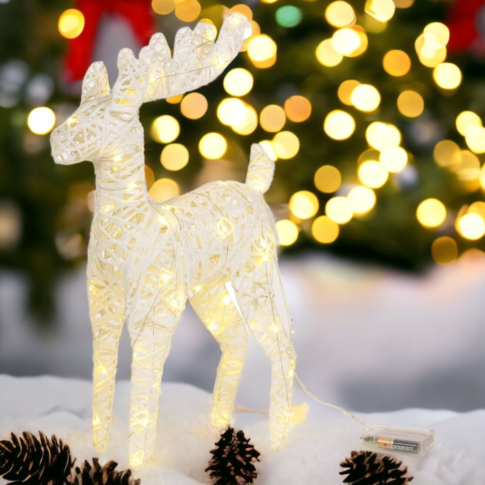 Urbn Living ( With Glitter) 2X Led Up Christmas Reindeer Rattan Metal Wire Stag Statue Decoration 45Cm White/Light