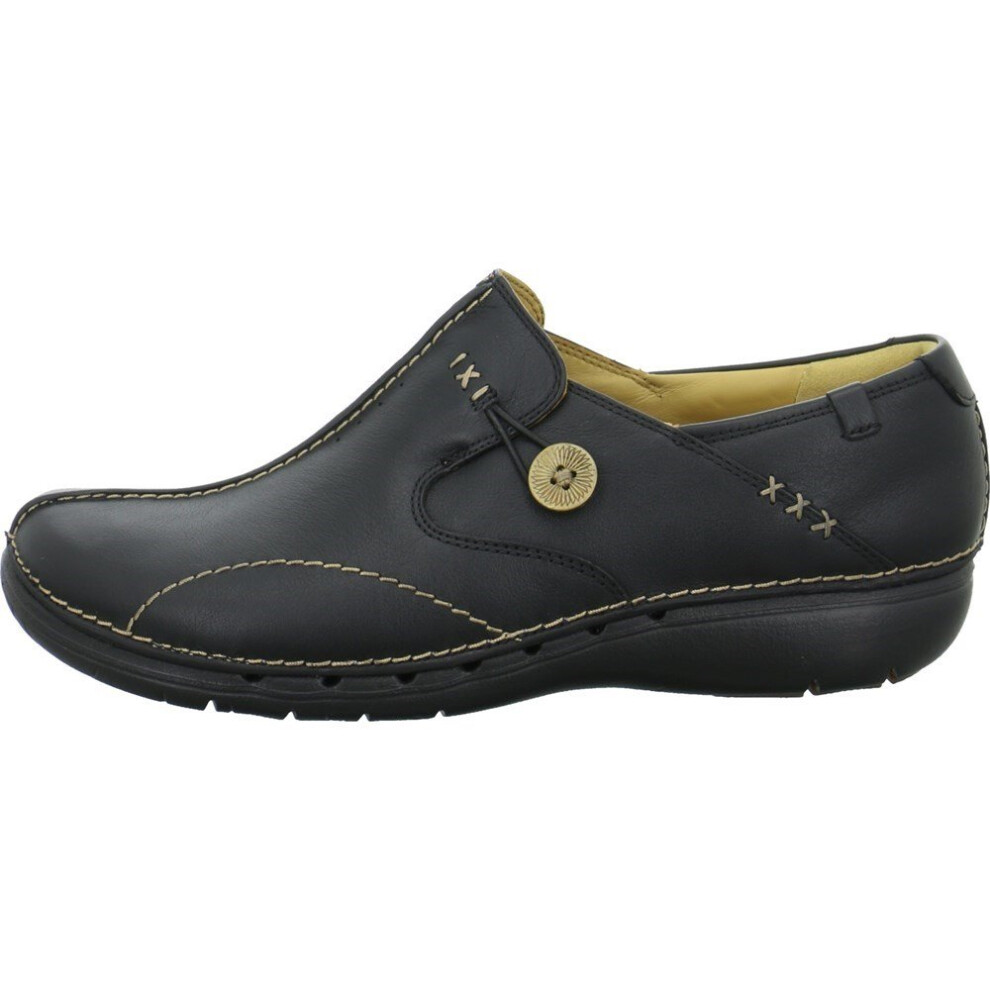 (6.5) Clarks UN Loop