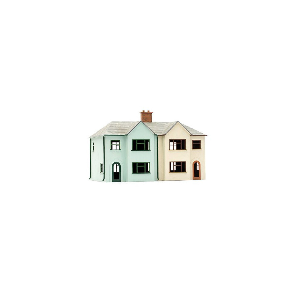 OO Building plastic kit Pair of Semi-Detached Houses - Dapol Kitmaster C057