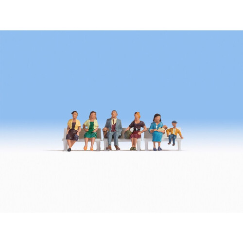 Seated People - OO/HO figures - Noch 15533 - free post