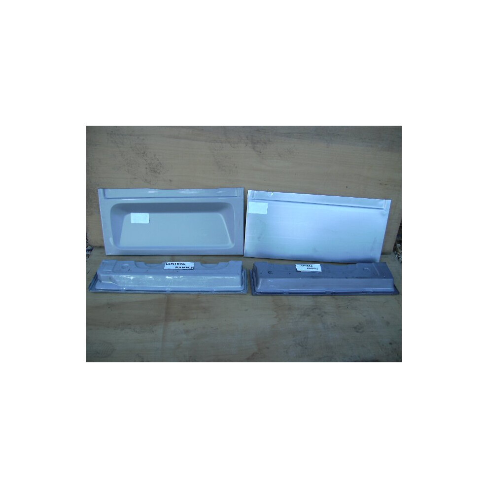 FORD TRANSIT 1986 TO 2000 MK 3 4 5  REAR DOOR BOTTOM INNER & OUTER BOTH SIDES