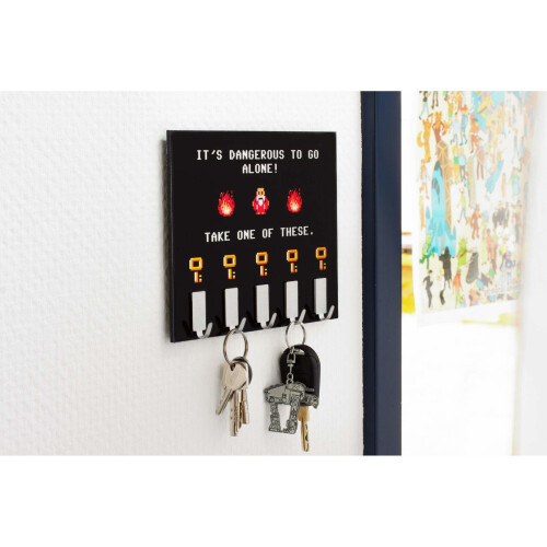 getDigital Dangerous to go alone Key Rack 2