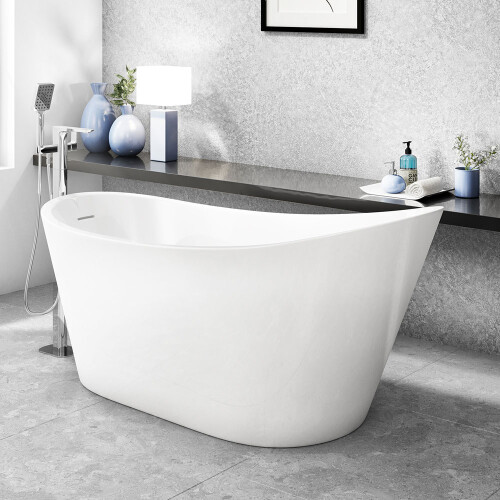 Freestanding Modern Slipper Bath 1660mm - Britta By Voda Design 1