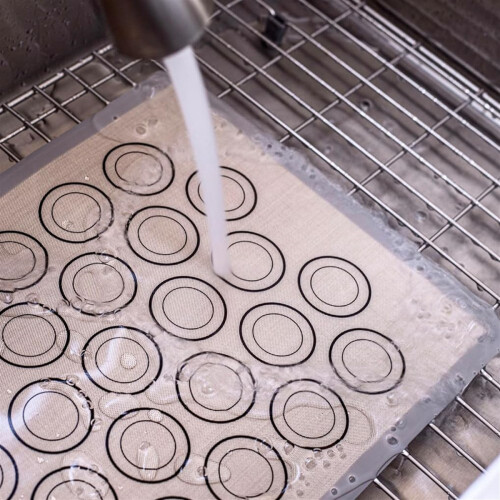 Macaron Baking Mats 4 Pack for Perfect Macarons & Cook - Silicone Macaron Baking Sheets with Size Guiding Circles 2